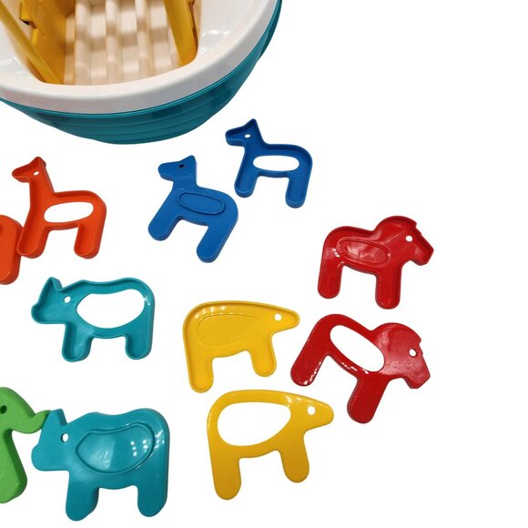 Tupperware TupperToys, Tuppertoys Noah's Ark, Tupperware Noah's Ark, Noah's Ark - Picture 3 of 6